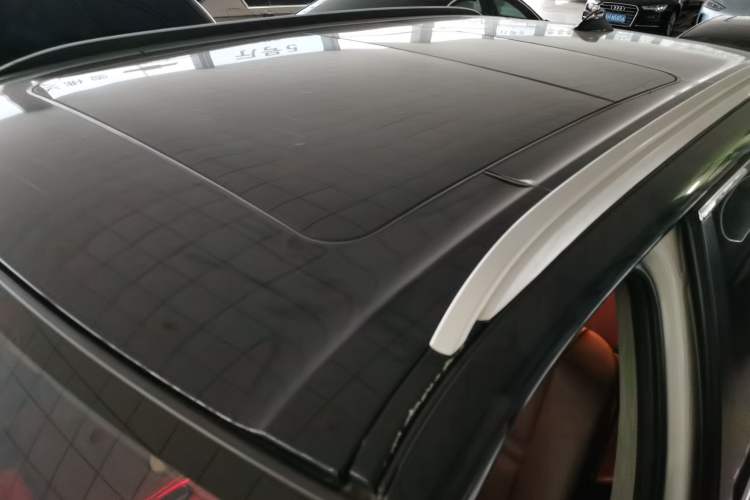 Used BMW X5 2012 xDrive35i U.S. specification Roof