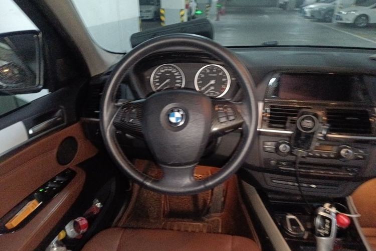 Used BMW X5  Steering Wheel