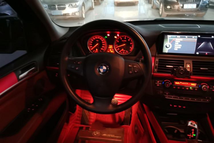 Used BMW X5 2012 xDrive35i U.S. specification Steering Wheel