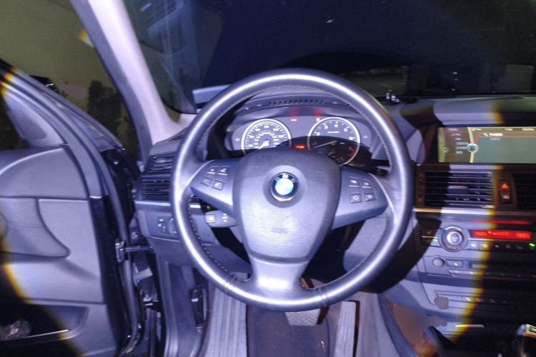 Used BMW X5 2012 xDrive35i U.S. specification Steering Wheel