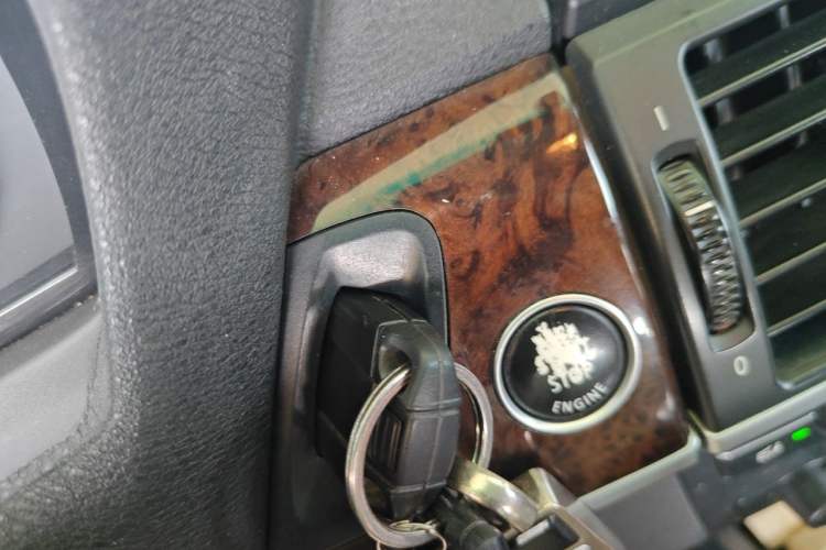 Used BMW X5  Vehicle Key