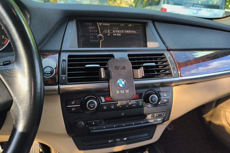Used BMW X5 2012 xDrive35i U.S. specification Audio And AC Panel