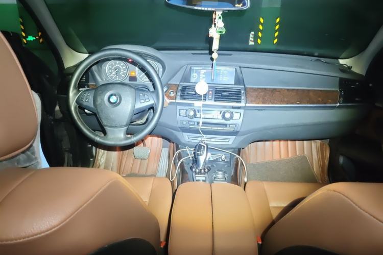 Used BMW X5 2012 xDrive35i U.S. specification Center Console
