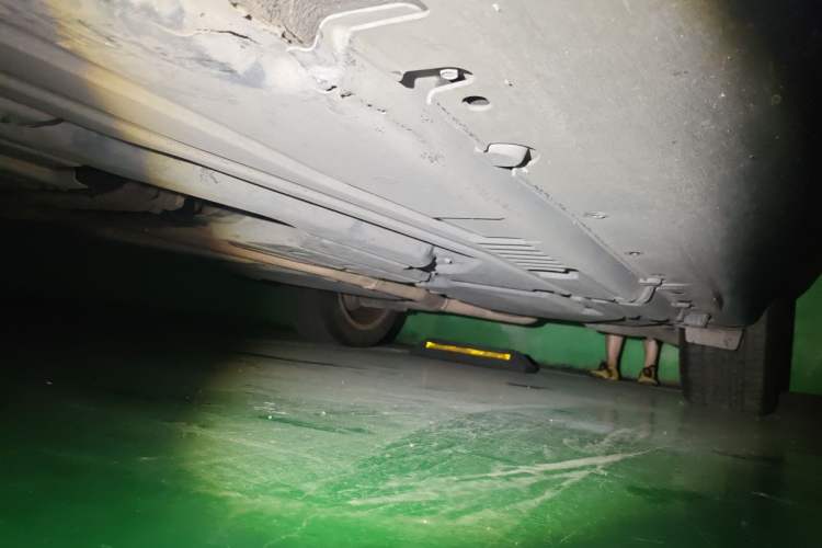 Used BMW X5 2012 xDrive35i U.S. specification Chassis Front Left