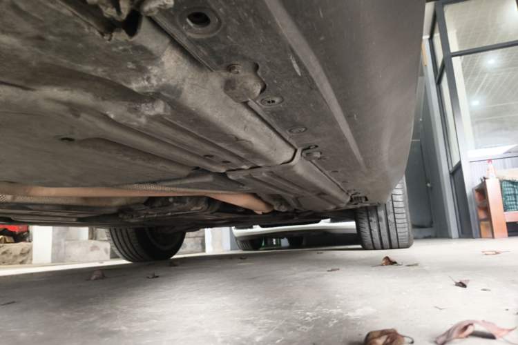 Used BMW X5  Chassis Rear Right