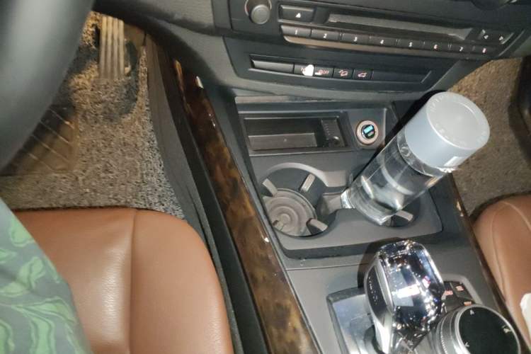Used BMW X5 2012 xDrive35i U.S. specification Gear Lever