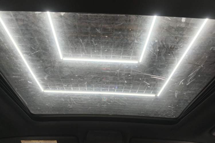 Used BMW X5  Headliner