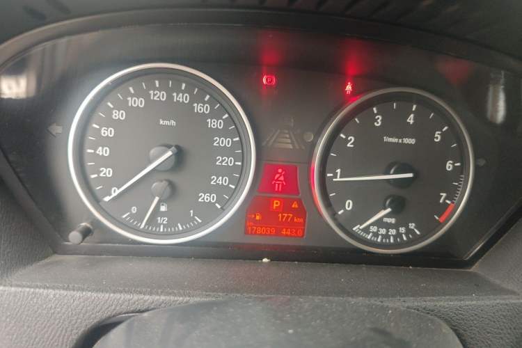 Used BMW X5 2012 xDrive35i US specification Instrument Cluster