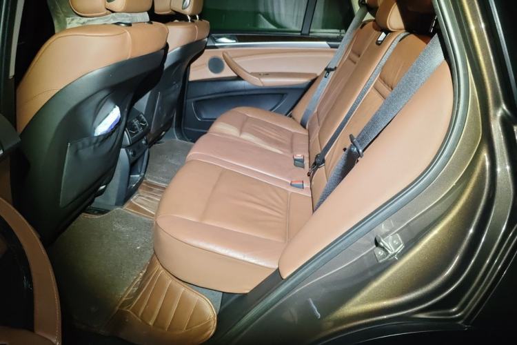 Used BMW X5 2012 xDrive35i U.S. specification Left Rear Seat