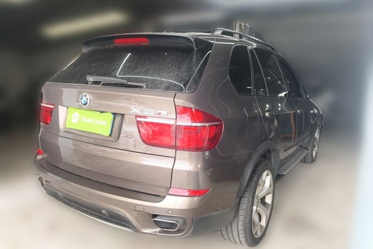 Used BMW X5  Rear Right 45 Deg