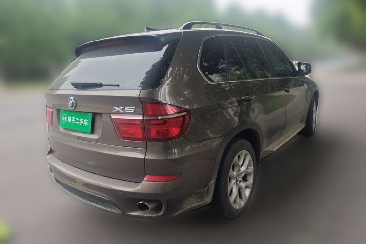 Used BMW X5 2012 xDrive35i US specification Rear Right 45 Deg