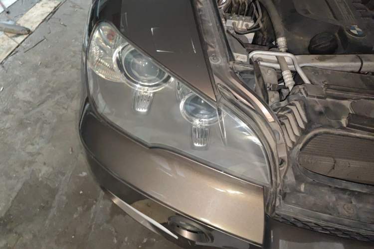 Used BMW X5 2012 xDrive35i U.S. specification Right Front Headlight