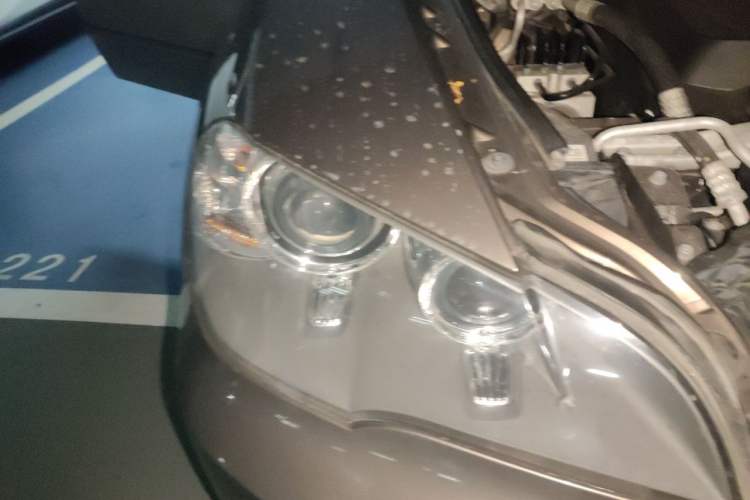 Used BMW X5 2012 xDrive35i U.S. specification Right Front Headlight