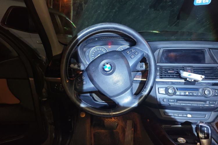 Used BMW X5 2012 xDrive35i Luxury Edition U.S. specification 5 seats Steering Wheel