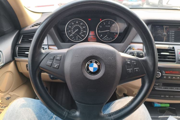 Used BMW X5  Steering Wheel