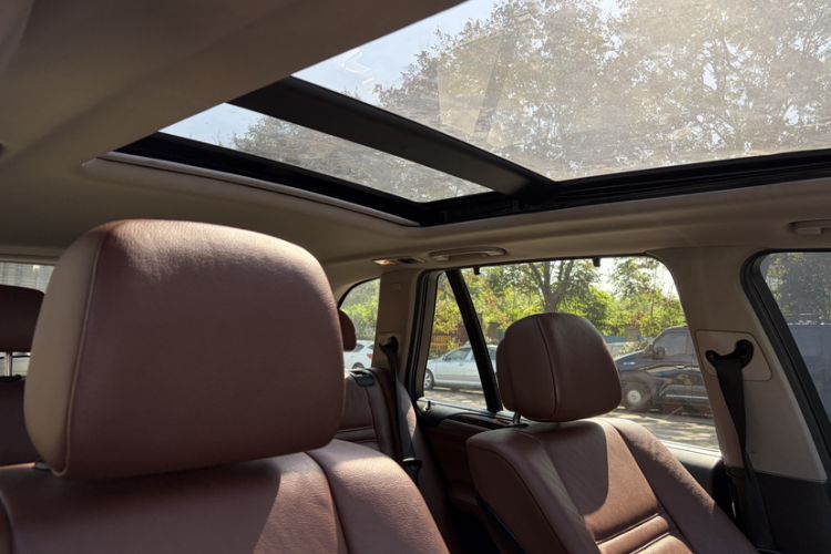 Used BMW X5 2012 xDrive35i U.S. specification Headliner