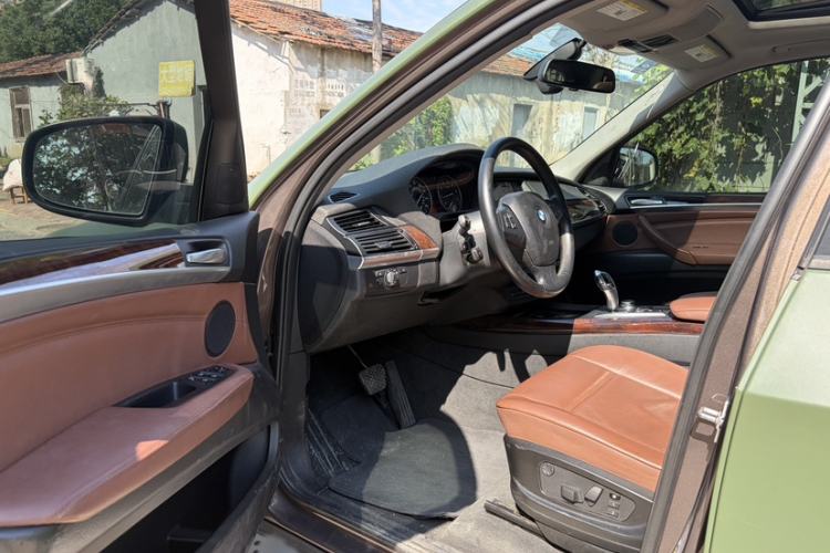 Used BMW X5 2012 xDrive35i U.S. specification Interior 7