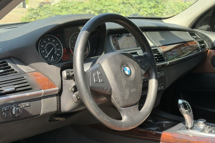 Used BMW X5 2012 xDrive35i U.S. specification Steering Wheel