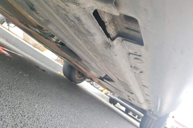 Used BMW X5 2012 xDrive35i U.S. specification Chassis Front Left
