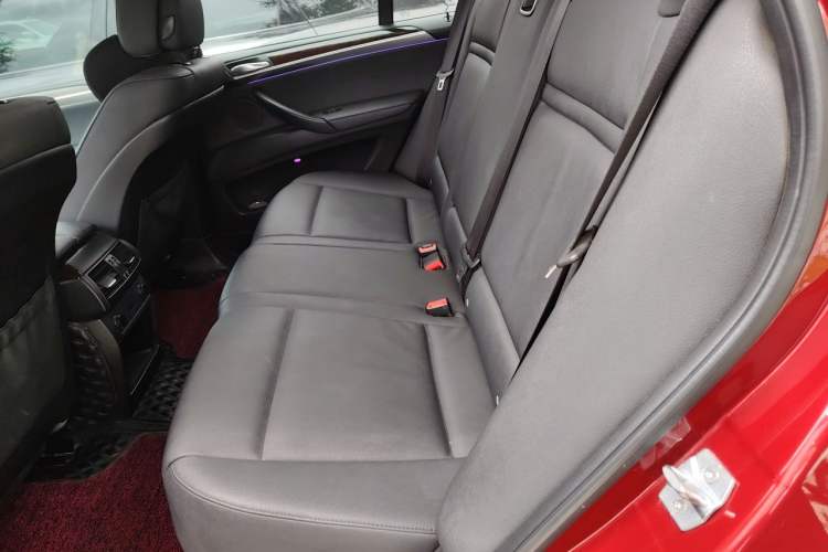 Used BMW X5 2012 xDrive35i U.S. specification Left Rear Seat
