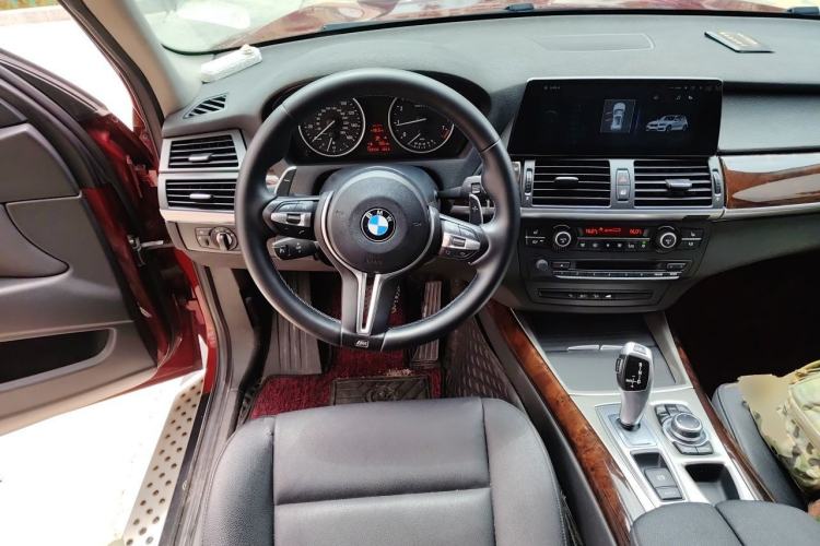 Used BMW X5 2012 xDrive35i U.S. specification Steering Wheel