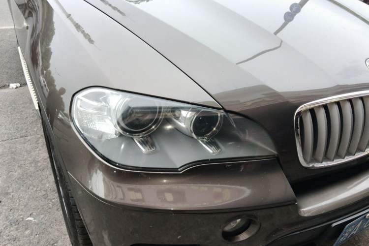Used BMW X5  Right Front Headlight