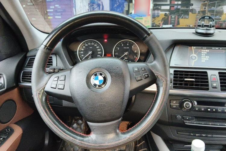 Used BMW X5  Steering Wheel