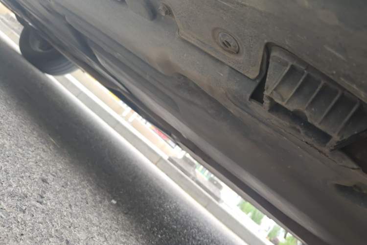 Used BMW X5 2012 xDrive35i US specification Chassis Rear Left