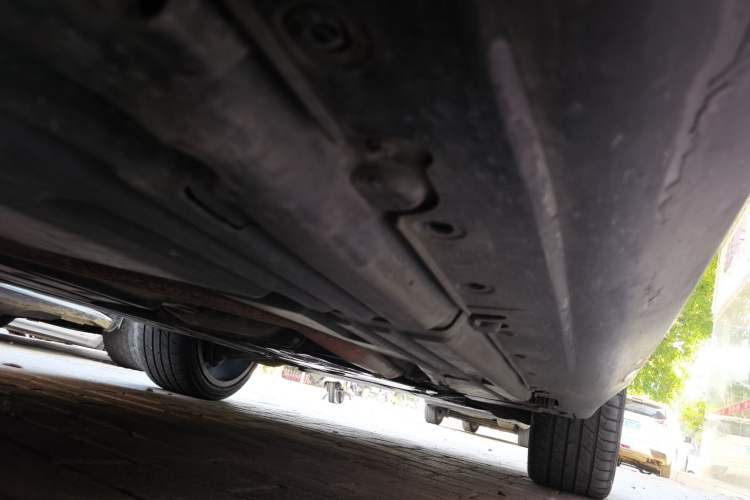 Used BMW X5  Chassis Rear Right