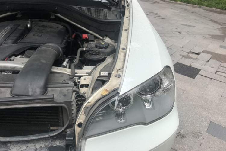 Used BMW X5  Engine Bay Left