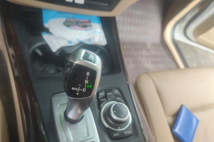 Used BMW X5 2012 xDrive35i U.S. specification Gear Lever