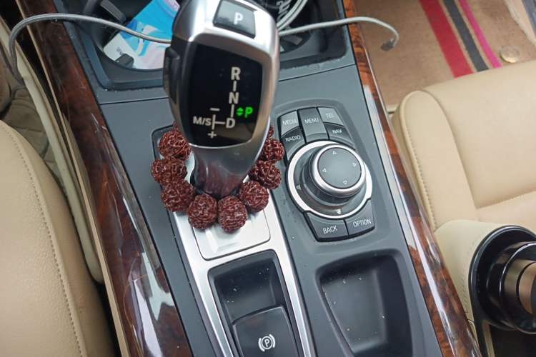 Used BMW X5  Gear Lever