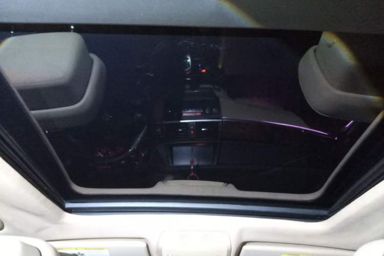 Used BMW X5 2012 xDrive35i U.S. specification Headliner