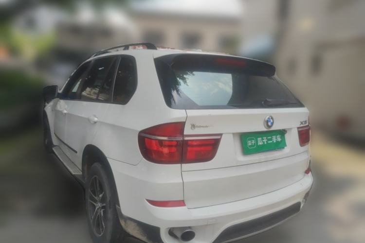 Used BMW X5 2012 xDrive35i U.S. specification Rear Left 45 Deg