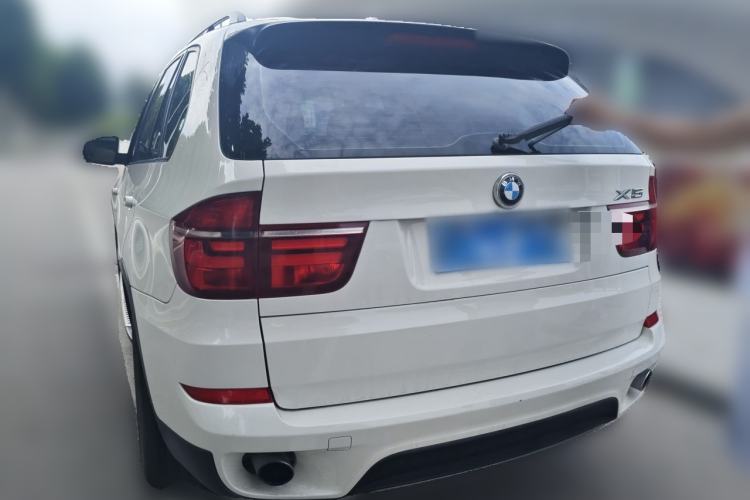Used BMW X5 2012 xDrive35i US specification Rear Left 45 Deg