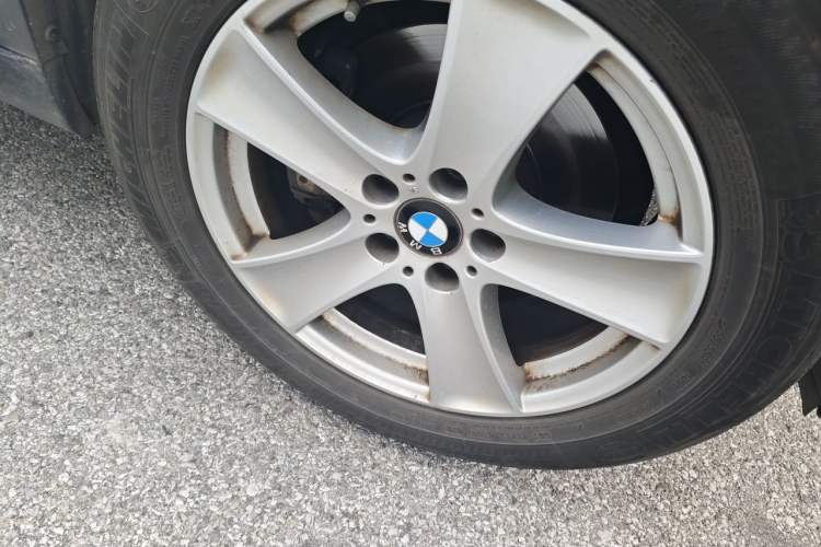 Used BMW X5 2012 xDrive35i US specification Right Front Wheel Hub