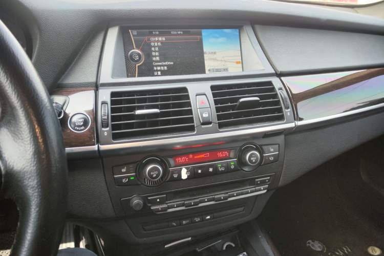Used BMW X5 2013 xDrive35i Leading Model Audio And AC Panel