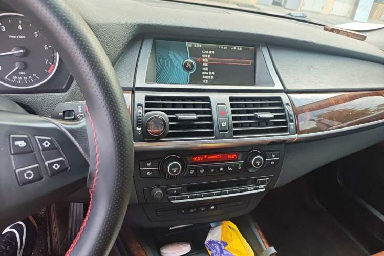 Used BMW X5 2013 xDrive35i Leading Model Audio And AC Panel