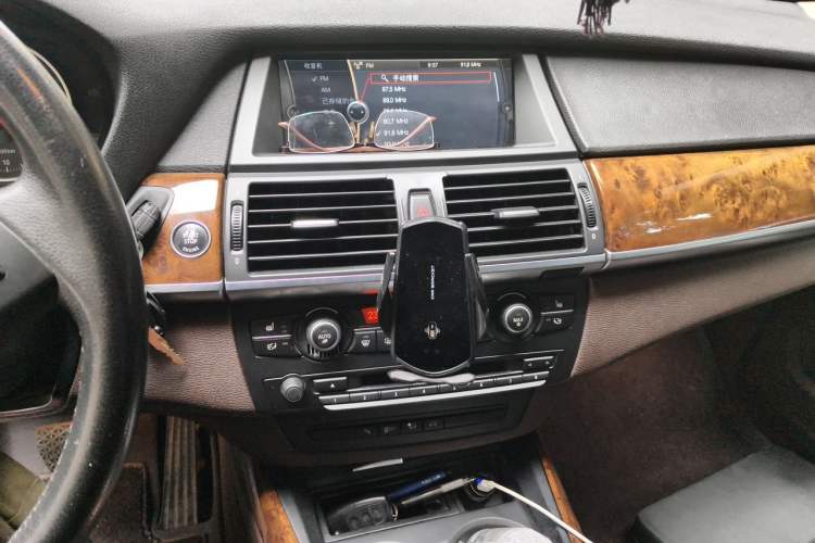 Used BMW X5 2013 xDrive35i Leading Model Audio And AC Panel