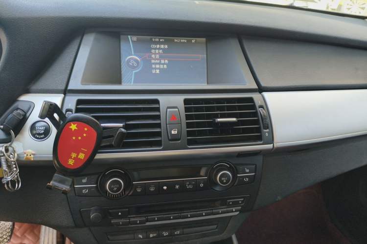 Used BMW X5 2013 xDrive35i Middle East version Audio And AC Panel