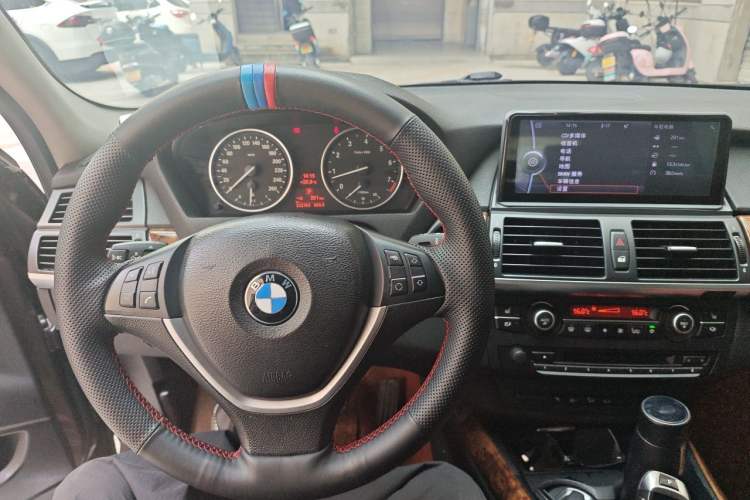 Used BMW X5 2013 xDrive35i Luxury Model Audio And AC Panel