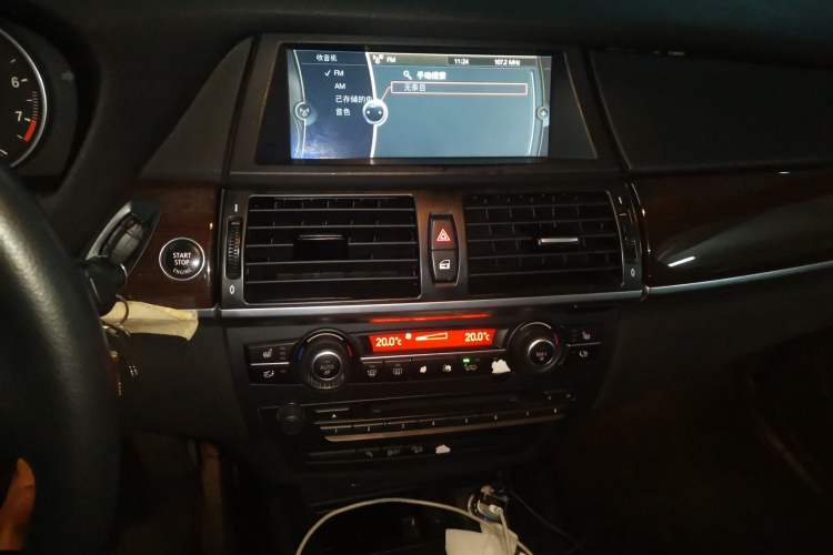 Used BMW X5 2013 xDrive35i Luxury Edition Audio And AC Panel