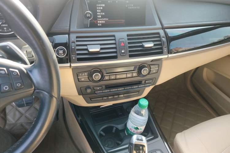 Used BMW X5 2013 xDrive40i Audio And AC Panel