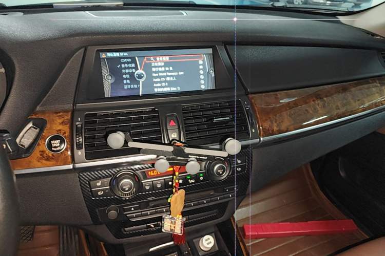 Used BMW X5 2013 xDrive35i Luxury Model Audio And AC Panel