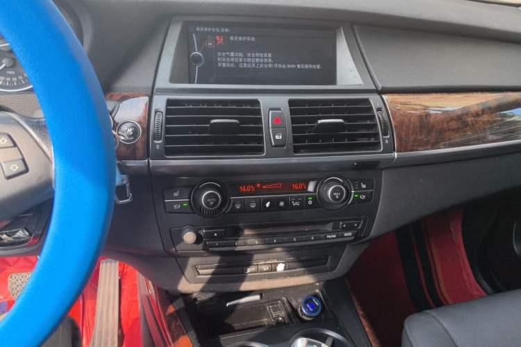 Used BMW X5 2013 xDrive35i Leading Model Audio And AC Panel