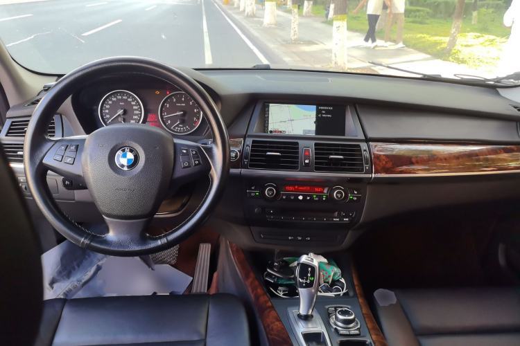 Used BMW X5 2013 xDrive35i U.S. specification Center Console