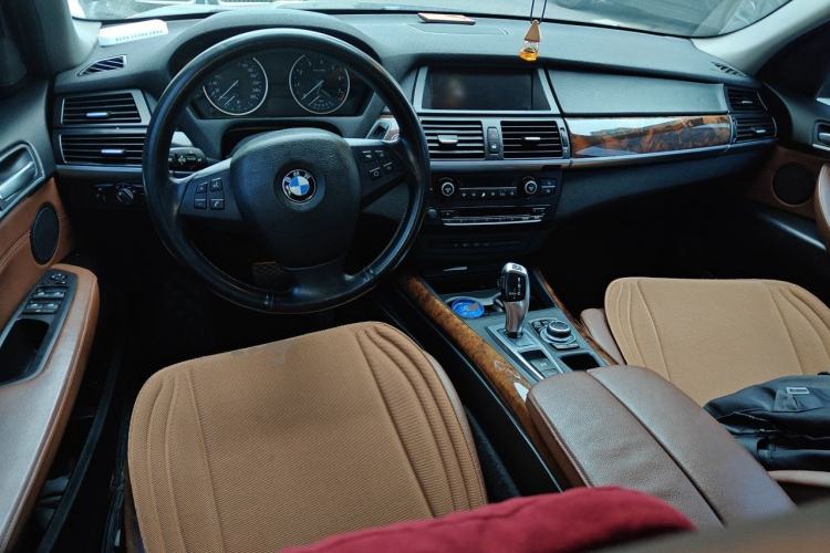 Used BMW X5 2013 xDrive35i U.S. specification Center Console