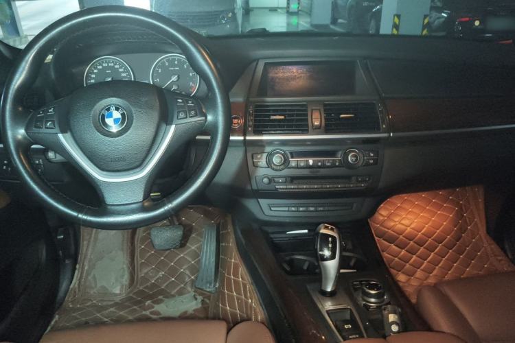 Used BMW X5 2013 xDrive35i Leading Model Center Console