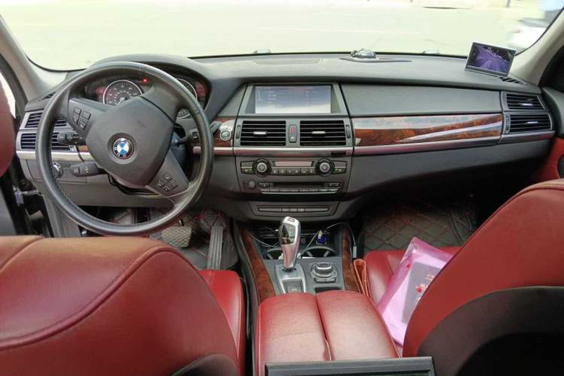 Used BMW X5 2013 xDrive35i Leading Model Center Console