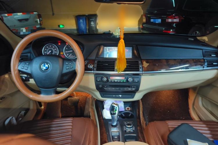 Used BMW X5 2013 xDrive35i U.S. specification Center Console